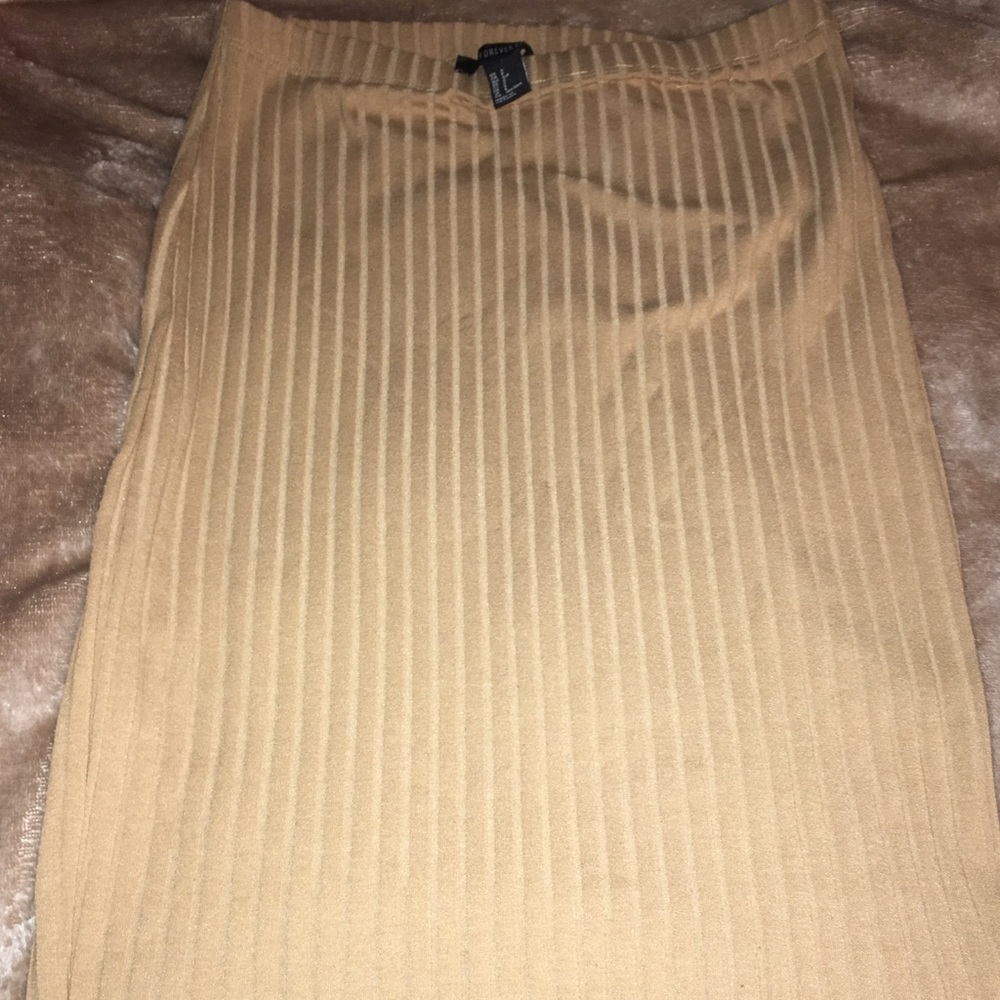 Forever 21 skirt